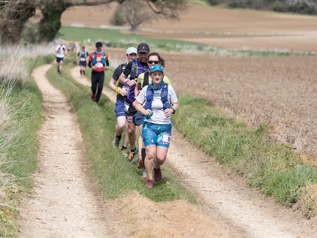 ការពិភាក្សាអំពីជើងឯកនិងព្រឹត្តិការណ៍ចំណងជើង