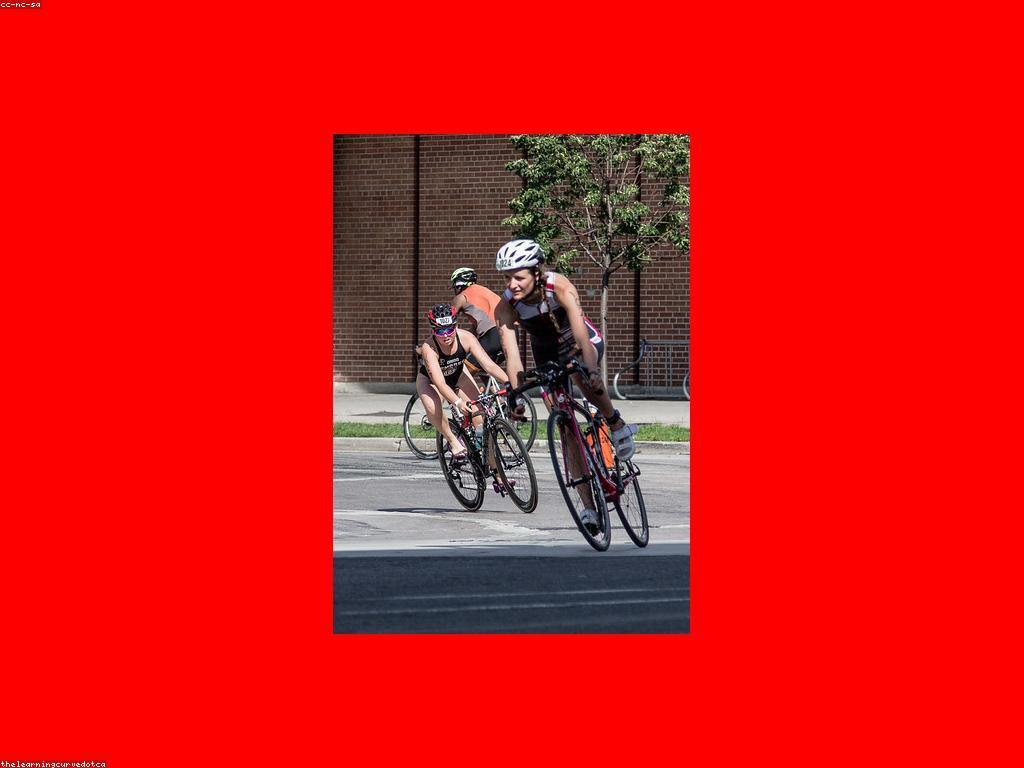 ការពិភាក្សាអំពីជើងឯកនិងព្រឹត្តិការណ៍ចំណងជើង