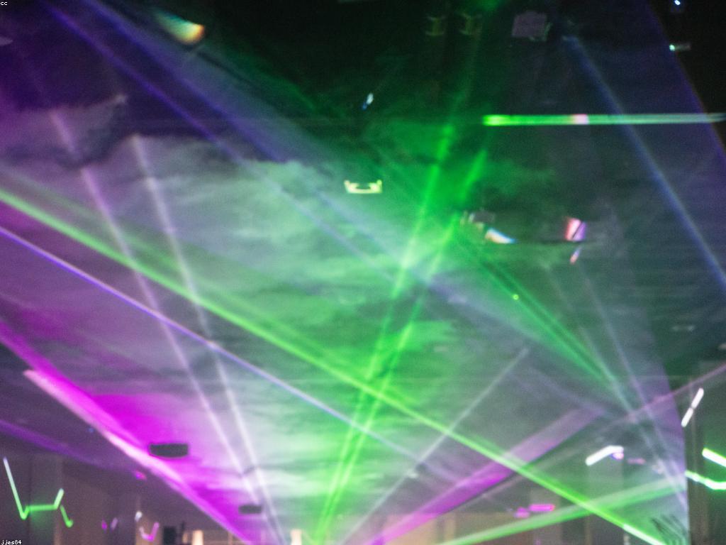 ការបង្កើតសម្រង់កម្សាន្តច្នៃប្រឌិតសម្រាប់ពិធីជាពិសេស